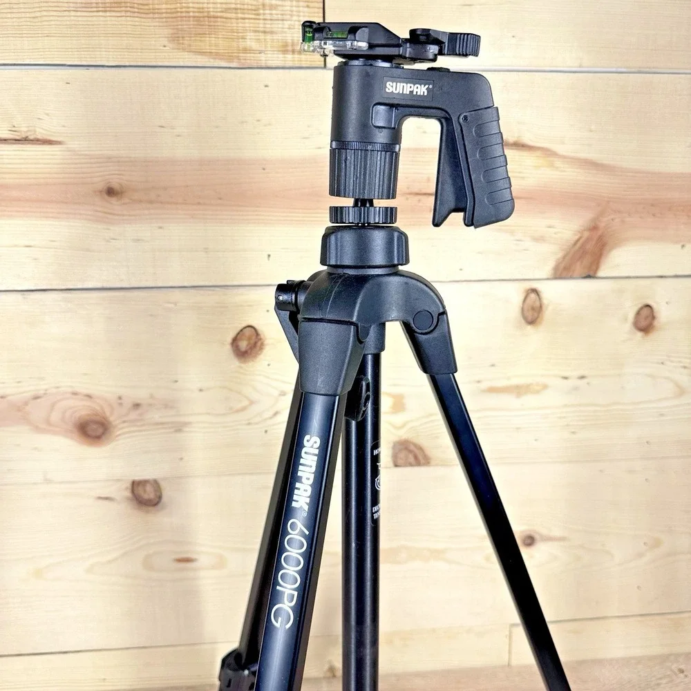 Sunpak PlatinumPlus 6000GT Tripod 61 In Camera Video Stand 6.6 Lb Load
